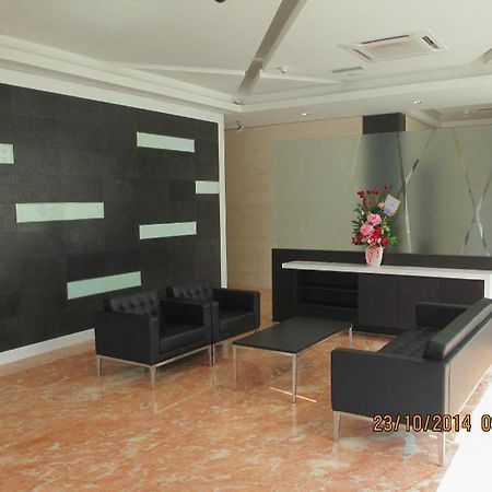 Kemena View Hotel Kuching Exterior foto