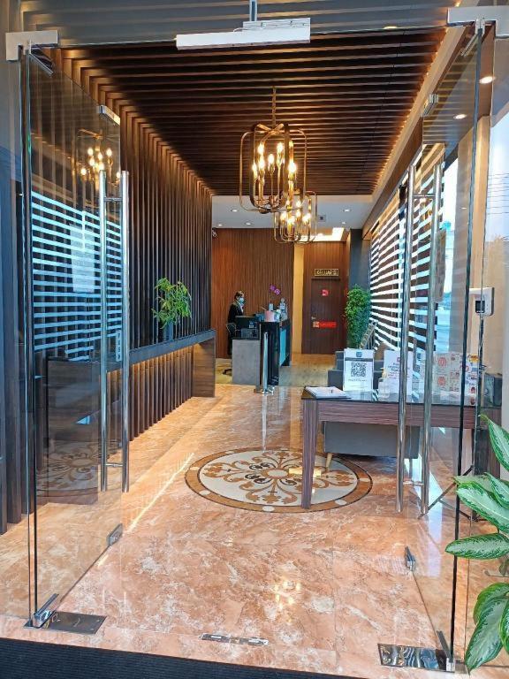 Kemena View Hotel Kuching Exterior foto