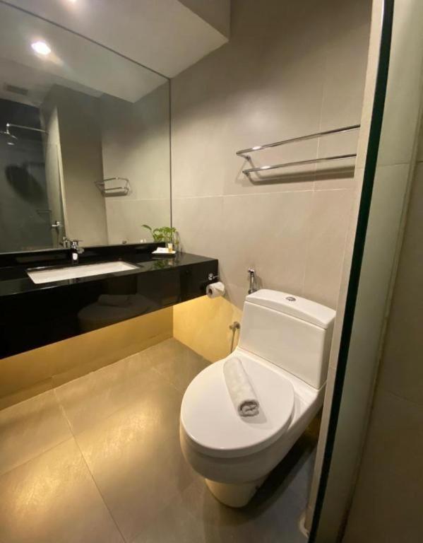 Kemena View Hotel Kuching Exterior foto